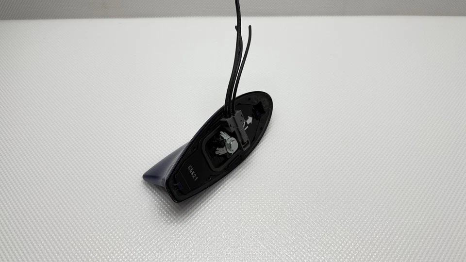 LEXUS IS250 NX300H 2013 2014-2017 techo exterior aleta de tiburón módulo antena OEM Foto 3 de 4