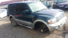 Porte arrière et accessoires Mitsubishi PAJERO