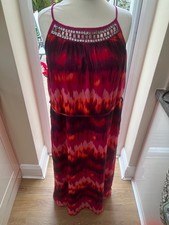 Stunning embelished Maxi Dress size Large (20/22)
