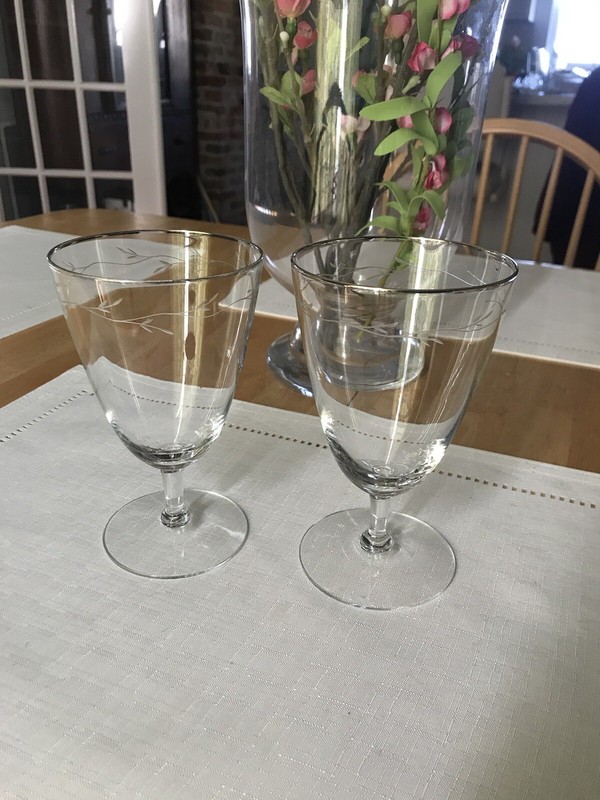 Vtg Pair Tea Goblet Glastonbury Lotus Vignette Botanical Vine Etched 165700