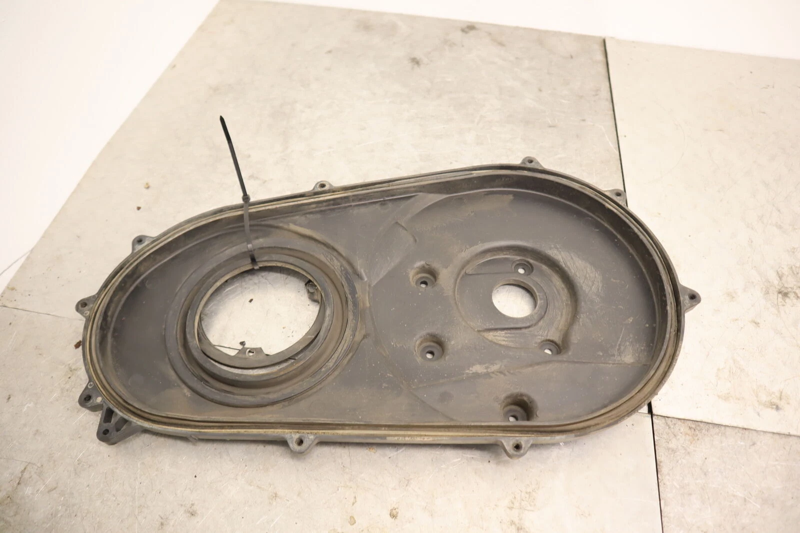 2001 POLARIS MAGNUM 325 4X4 INNER CLUTCH SIDE ENGINE MOTOR COVER