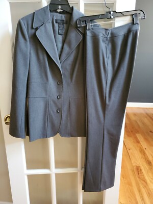 fitted pant suit
