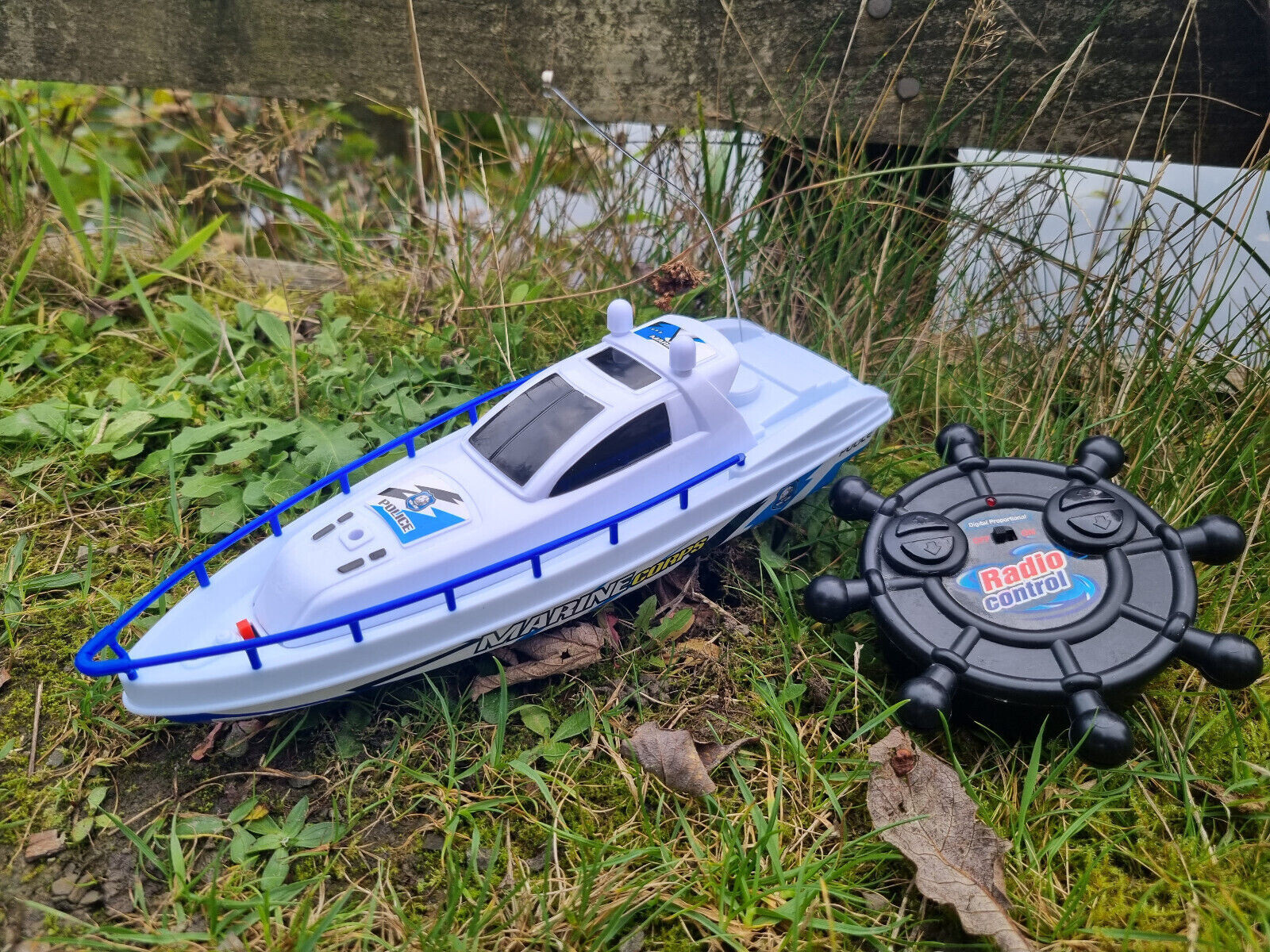 RC Boat Yatch Police Marine Corps WHITE Radio Remote Control Racing ...