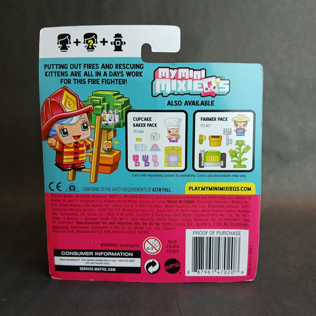 My Mini MixieQ's Fire Fighter Pack Mystery Figure Playset Rescue