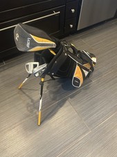 Maxfli Rev 1 Junior kids Golf Club Starter Set Youth RH Driver Putter 9 Iron Bag