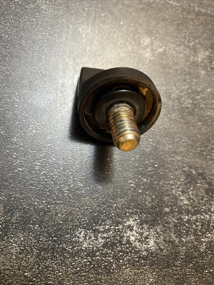 Troy-Bilt Oem Pony Lawn Tractor Seat Knob Used - Image 2 of 4