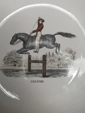 9.25in Vintage Homer Laughlin Equestrian 'Leaping' Plate 22kt Gold Trim USA