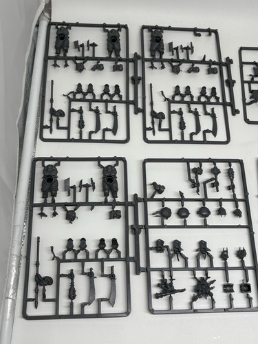 Warhammer / GW Age Of Sigmar Ogor Gluttons On Sprue / Incompleto - Imagen 7 de 8