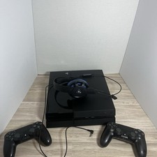 Sony PlayStation 4 PS4 500GB Console Bundle w/ 2 Controllers & Headset