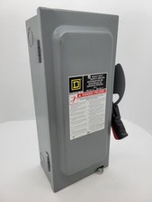 Square D H361N Fusible Heavy Duty Safety Switch w Fuses 30A 3P 3PH 600V Type 1