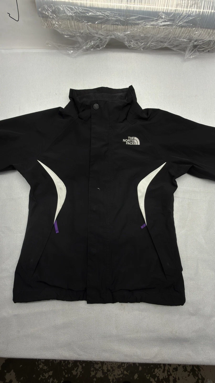 The North Face Girls HyVent Windbreaker Jacket XS (6) Black White Purple