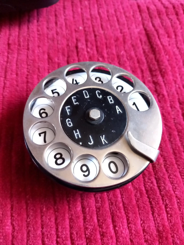 Altes Telefon W38 mit Hörer, Schwarz, mit Wählscheibe - Bild 2 von 4