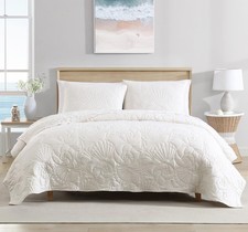 Caribbean Joe Twin Outlined Shell 2-Piece Quilt Set Ivory