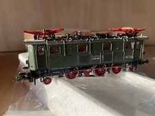 Roco H0 14145A E32 103 (BR132) E-Lok in grün der DB in Ep. III in AC-analog