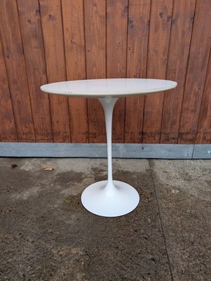 Eero Saarinen Coffee Table Knoll International Tulip Table Side Table 60s