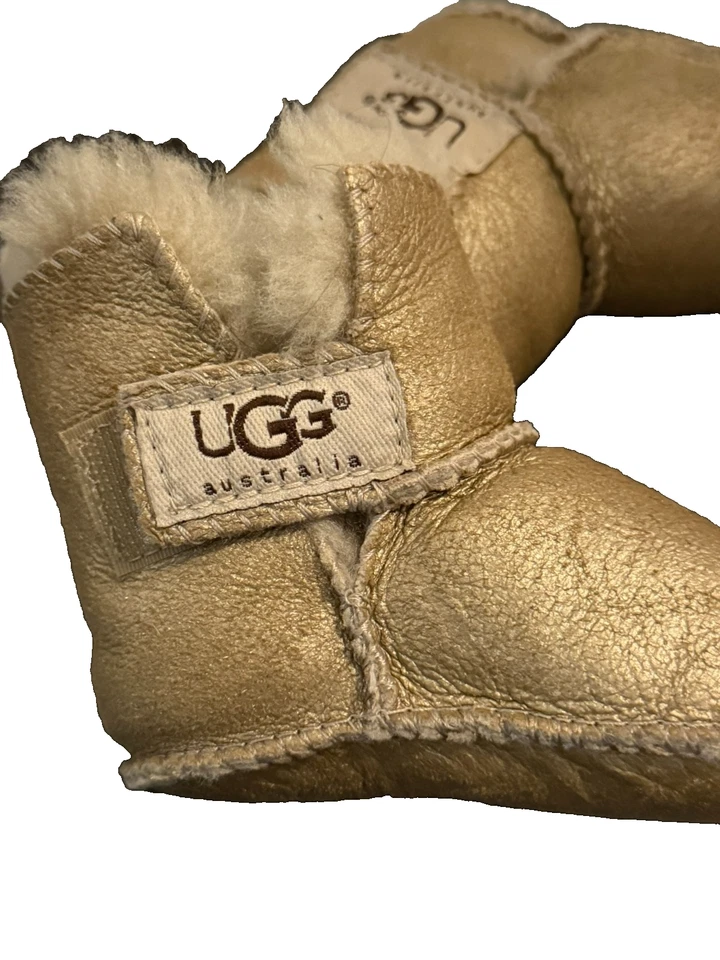 Ugg Bebé Infante Botas Botines Niñas Dorado Talla Pequeña 0-6 Meses Foto 3 de 4