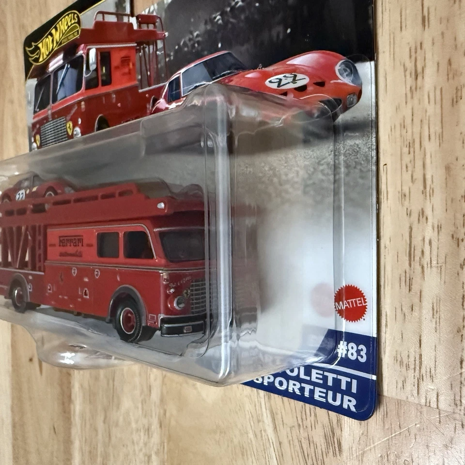 2025 Hot Wheels Team Transport Ferrari 250 GTO & Fiat 642 RN2 Bartoletti NEW - Image 2 of 4