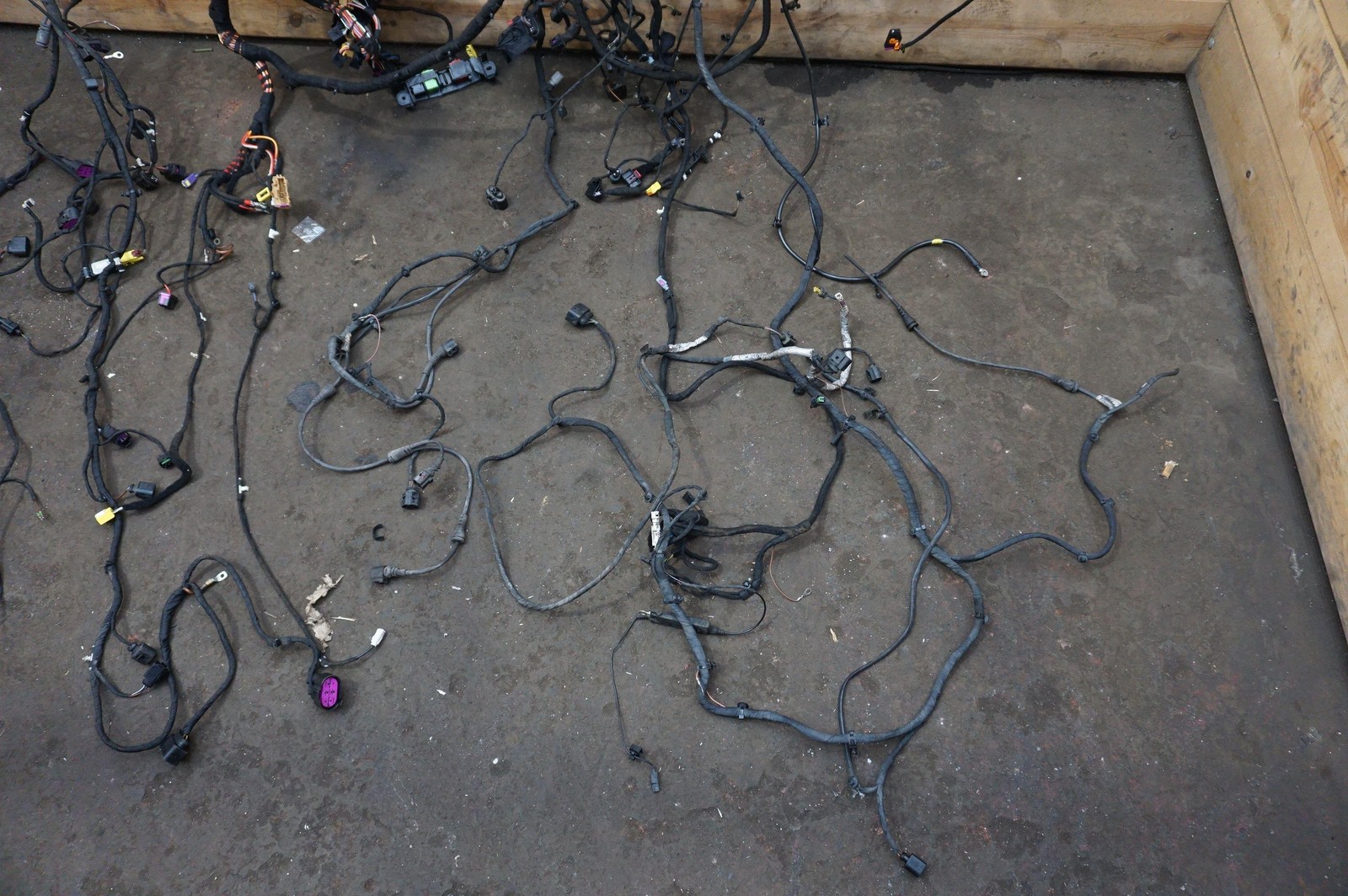 Body Chassis Wiring Wire Harness Assembly 423970214L 4.2L V8 Audi R8 Type 42 09