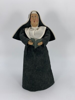 Vintage Singing Caroler Nun Figurine Felt Habit Dress Christmas Decor