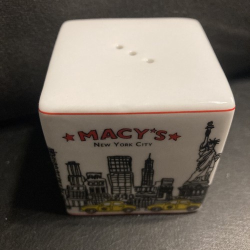 Rosanna Macy’s New York City Yellow Taxi Cab Ceramic Salt Pepper Shakers New NIB - Picture 4 of 7