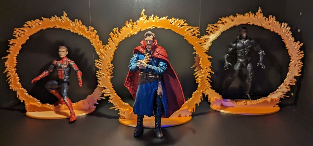 Marvel Legends Dr. Strange Wizard Portal