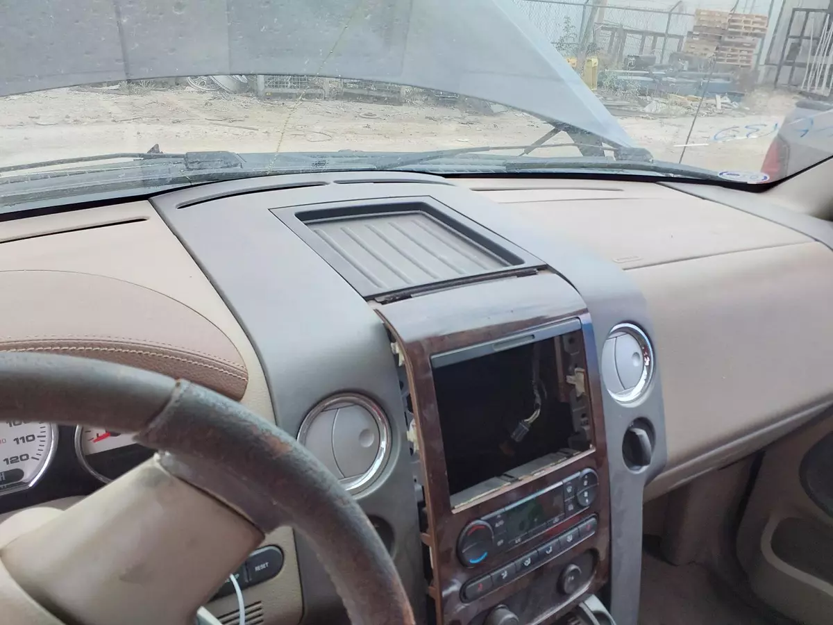 2005 ford f150 dash panel deals