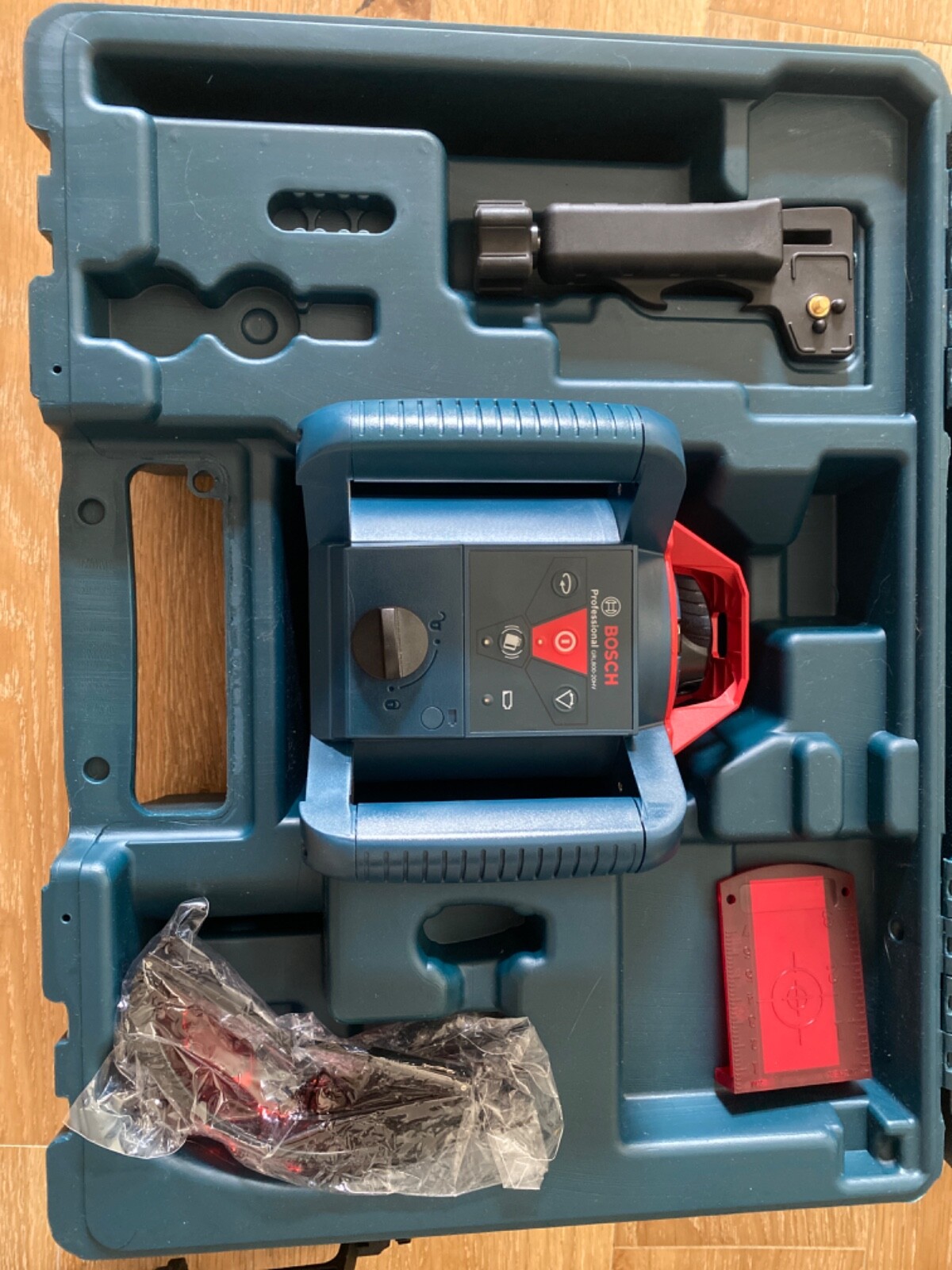 Bosch GRL80020HVK Self Leveling 800ft Rotary Laser Kit 346634839 eBay