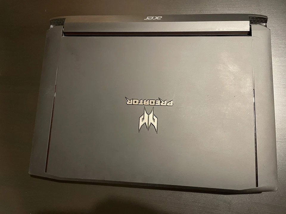 Acer Predator 17 Gaming Laptop - VR Ready - Used, in good condition - Image 4 of 4