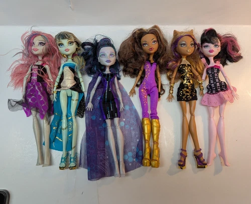 Lot of 6 Monster High Dolls Character with Costumes Dressed Some Have Hair Gel