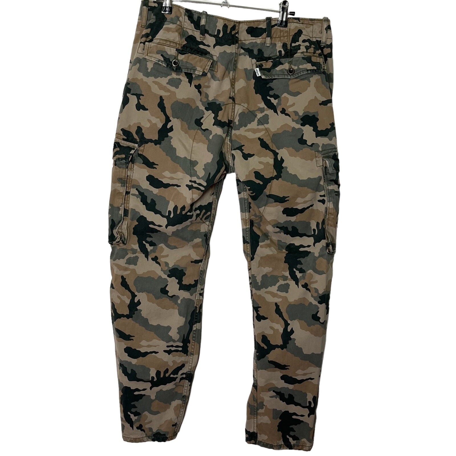 Levi’s Men's Ace Cargo Twill Pant Classic Camo Camouf… Gem