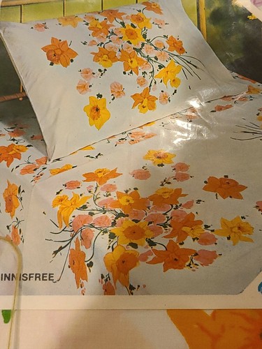 Vintage Martex Daffodil Full bed sheet 