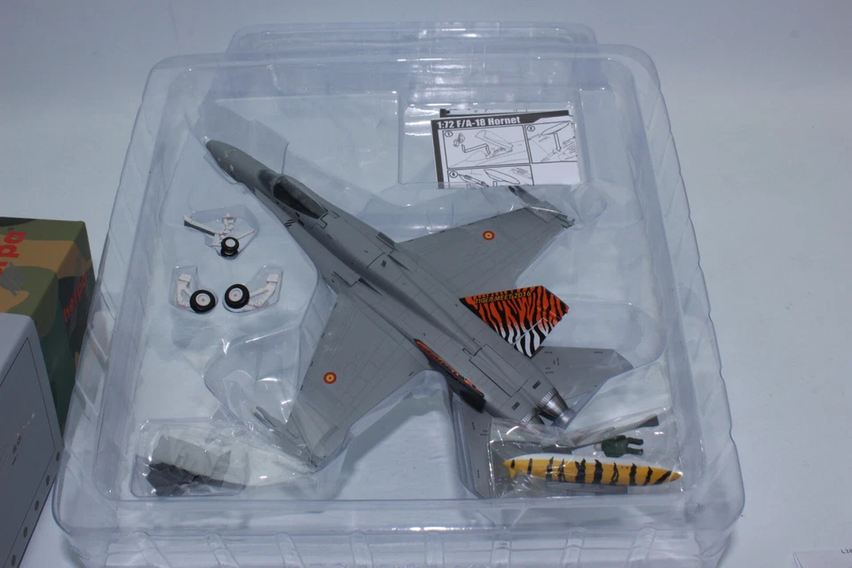 Oferta Herpa 580588 1:72 Español Air Force Tiger Meet EF-18A Nuevo Emb. Orig. - Imagen 3 de 4