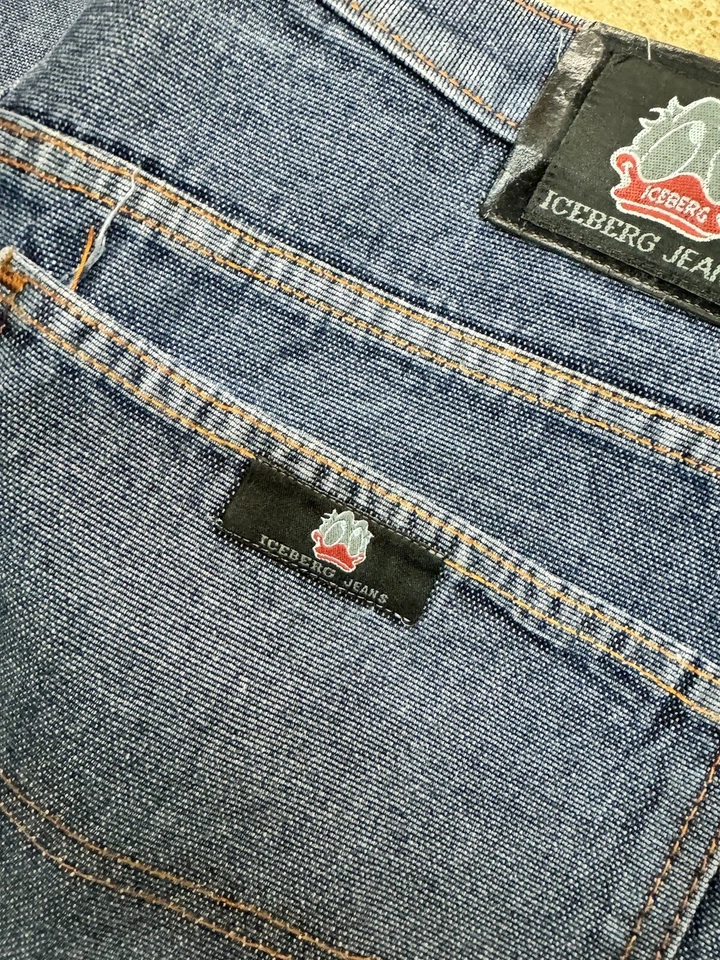 Men's Iceberg /JNCO Disney DONALD DUCK cargo Jeans SZ 38 vintage  Front Crease - Image 3 of 4