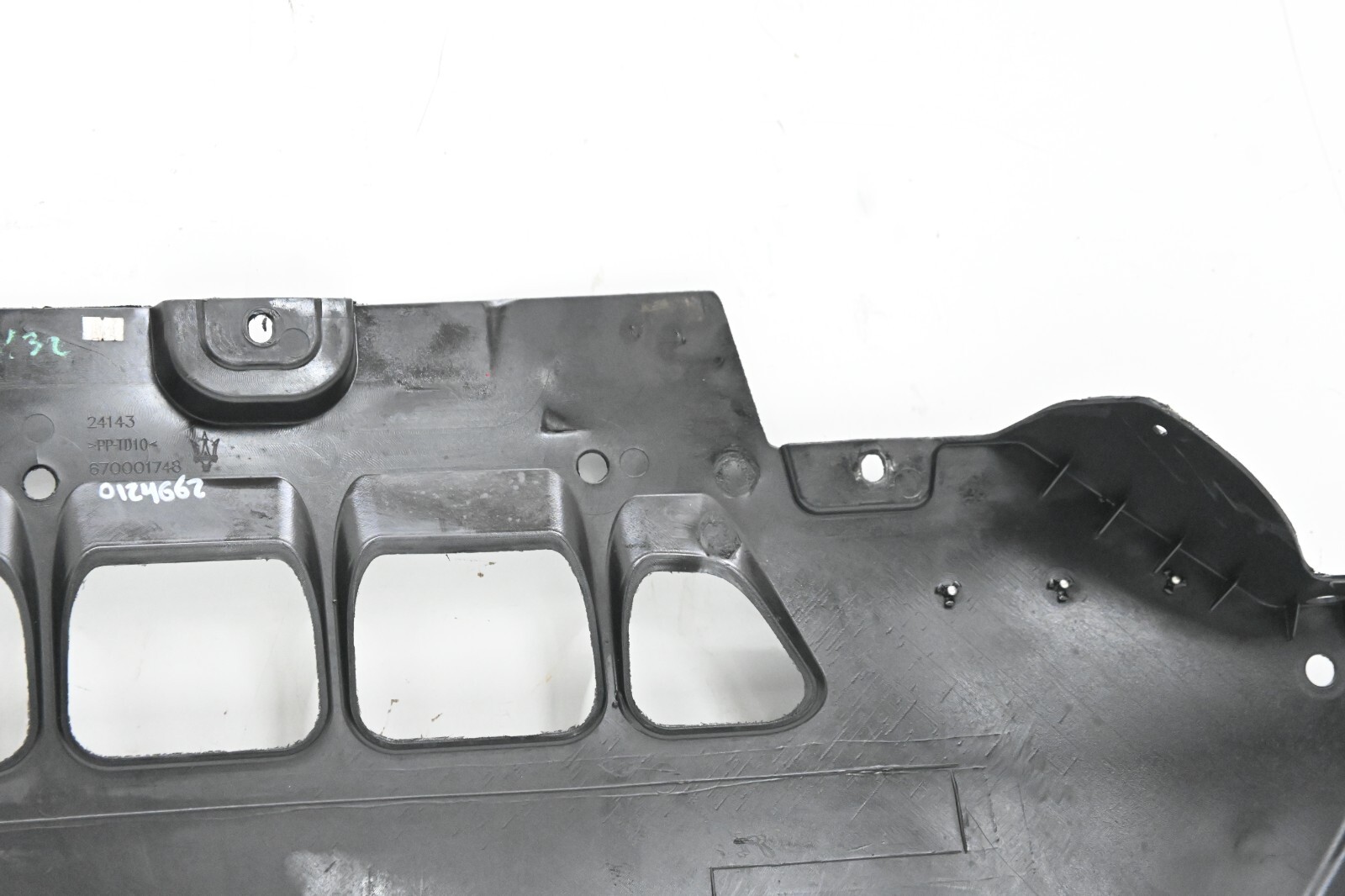 ⭐ 14-22 Maserati Ghibli Front Engine Lower Splash Shield Guard Liner Cover Oem