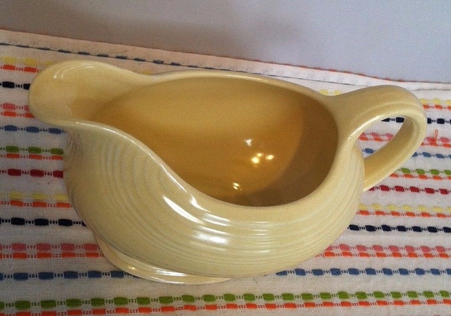 Vintage Fiestaware Ivory Gravy Boat Fiesta Original Ivory Sauce