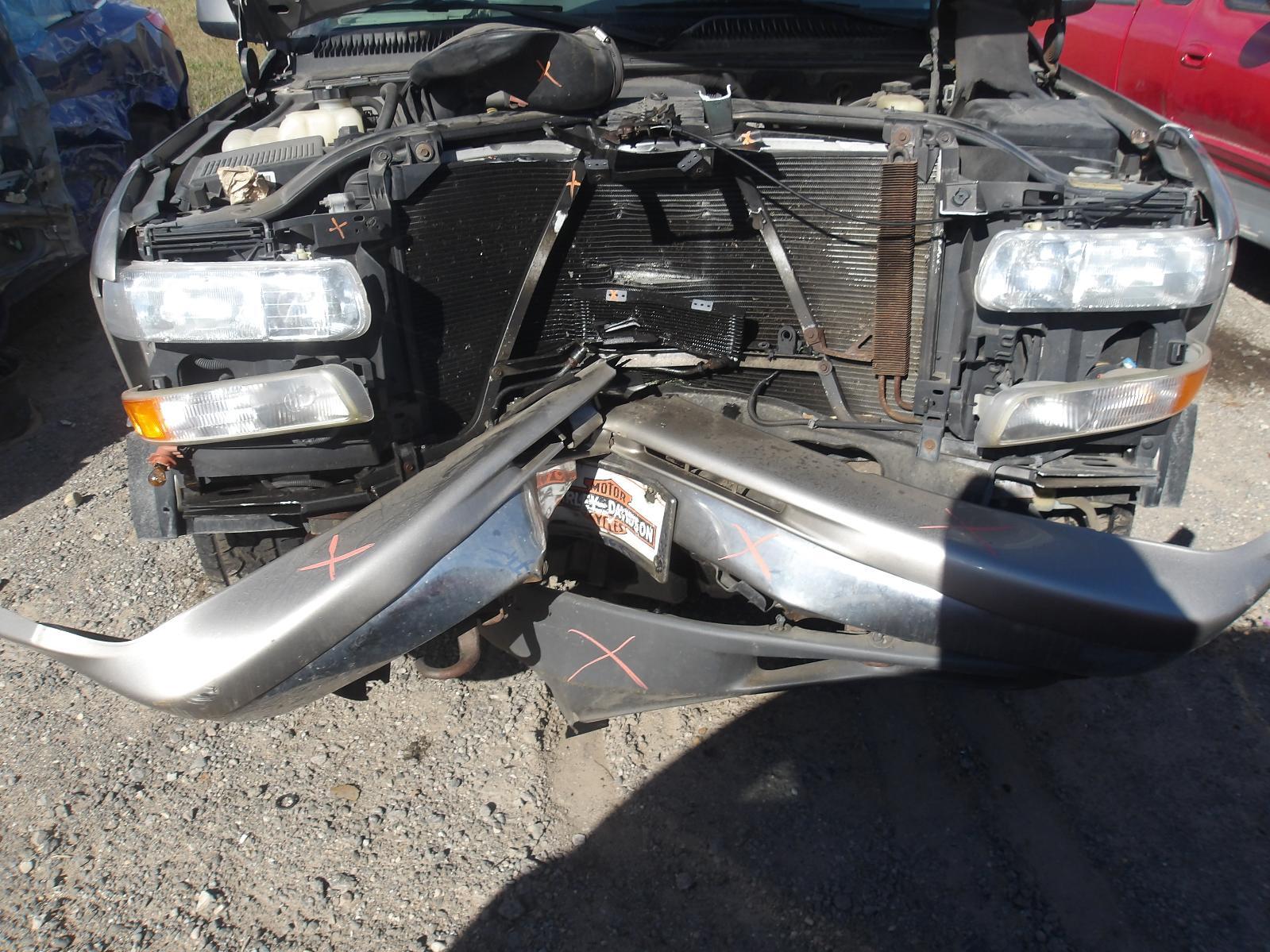 Used Left Sun Visor fits: 2000 Chevrolet Tahoe illuminated L. w/dimming vanity l