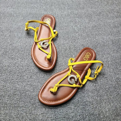 #ad GBG Los Angeles Thong Sandals Womens 8.5 Yellow Rhinestone G Logo GLOAKA $18.00