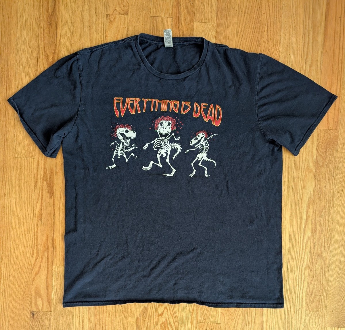 Stanley Mouse Studios T-shirt Grateful Dead Everything Field