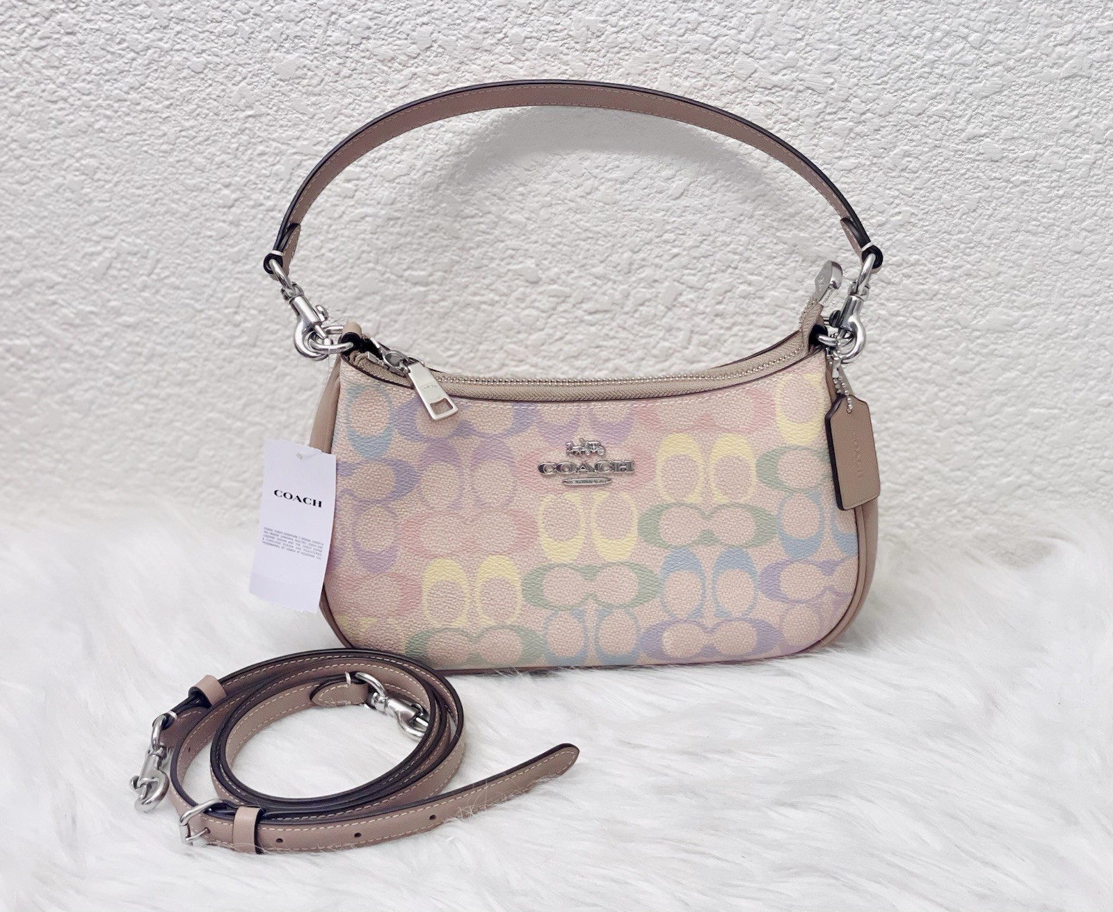 COACH Teri Shoulder Bag In Rainbow Signature Canvas & Leather CDA91 Silver/Sand