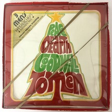 SEALPACKERCHIEF Vintage Men  s White Handkerchiefs Christmas Tree Box of 3