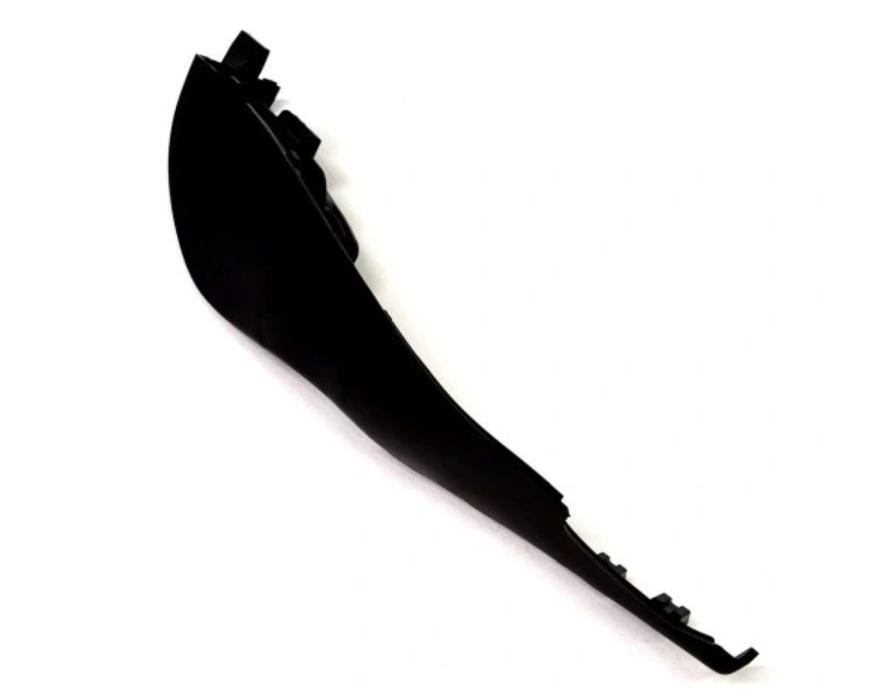 VOLVO V70 MK3 Left Cowl Grille Side Cover OEM 31218594 Genuine Part