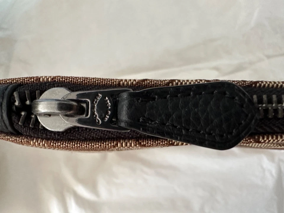 Coach Signature Striped Tablet iPad Sleeve Case Leather Khaki Canvas QBE7V NEW - Image 3 of 4