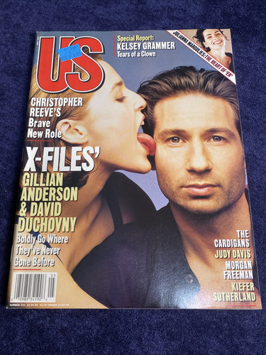 US Magazine May 97 Anderson/Duchovny Cover Like New Smoke Free Home - Picture 1 of 3