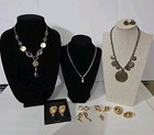 Foto 1 di 12