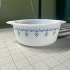 Vintage Pyrex 472 Blue Garland Snowflake 1 1/2 Pt Casserole No lid