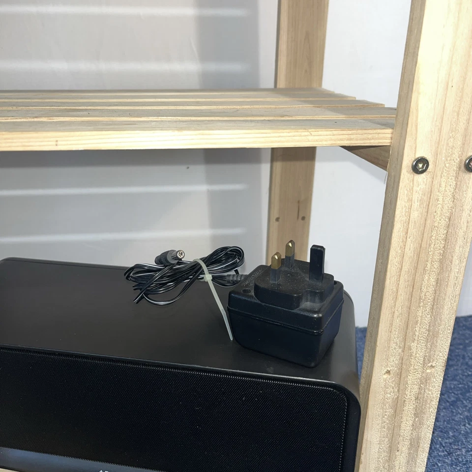 Polaroid S-01 Bluetooth Speaker Black - Image 2 of 4