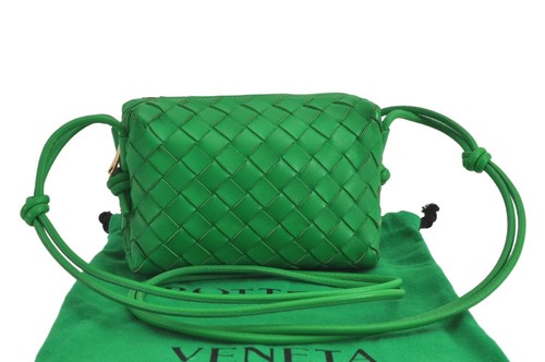 Authentic BOTTEGA VENETA Intrecciato Leather Shoulder Cross Body Bag Green 4388M