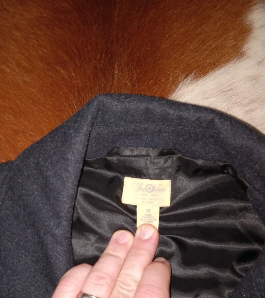 Tre Vero Wool Blend Peacoat MEDIUM Blue Excellent Shape Trevero - Image 3 of 4