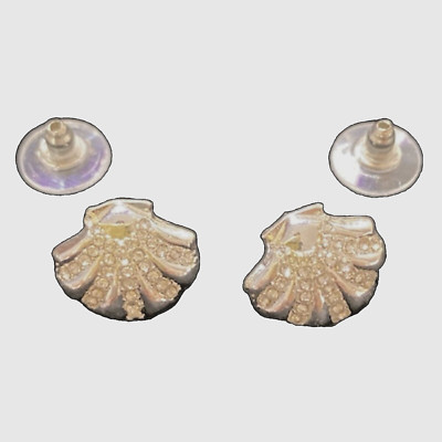 SILVER SEA SHELL EARRINGS WITH CRYSTAL STONES & POST BACK