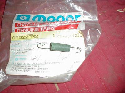 Mopar 2946637 1969-73 Some Trans Rod Return Spring for sale online 